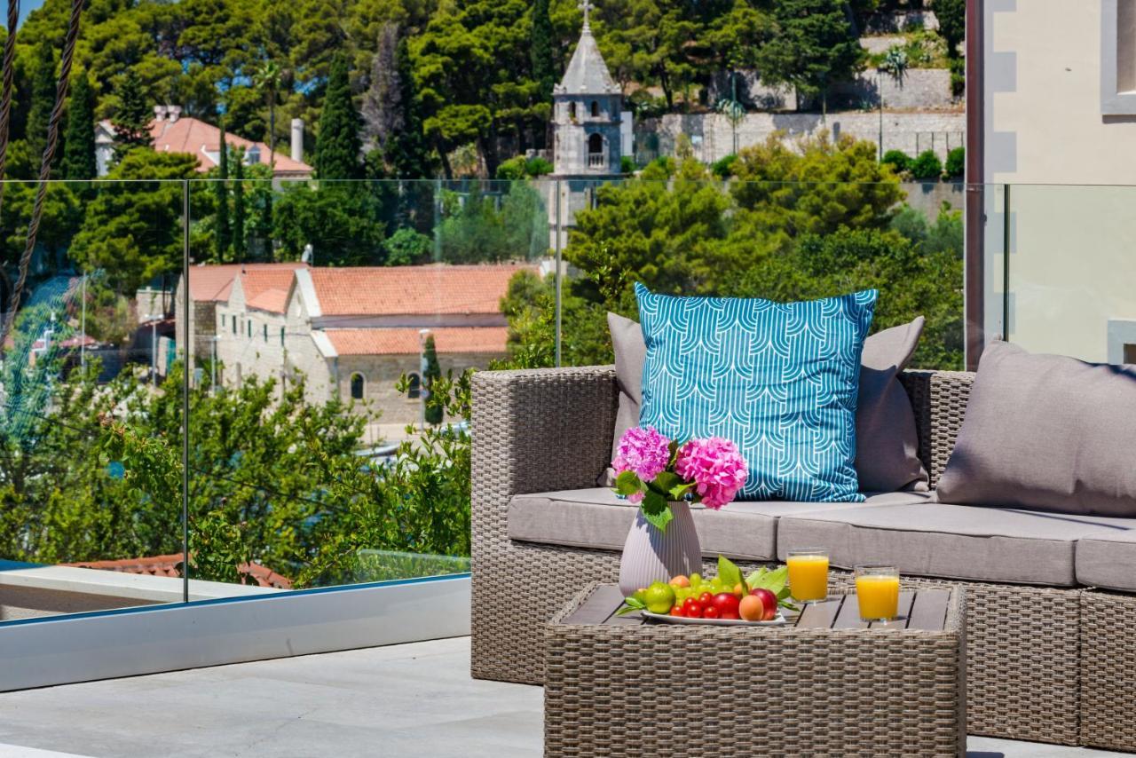 Luigi With A Pool Cavtat