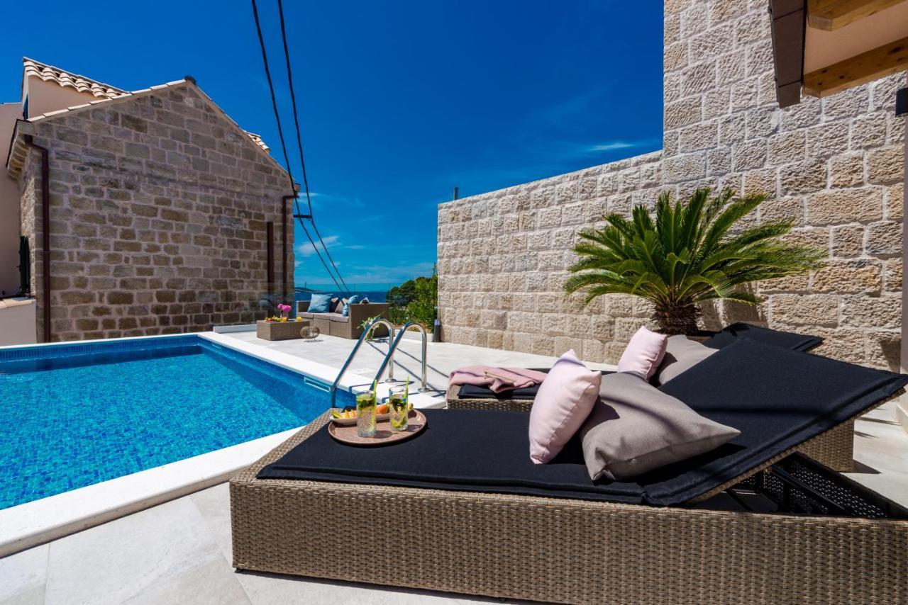 Luigi With A Pool Huvilat Cavtat