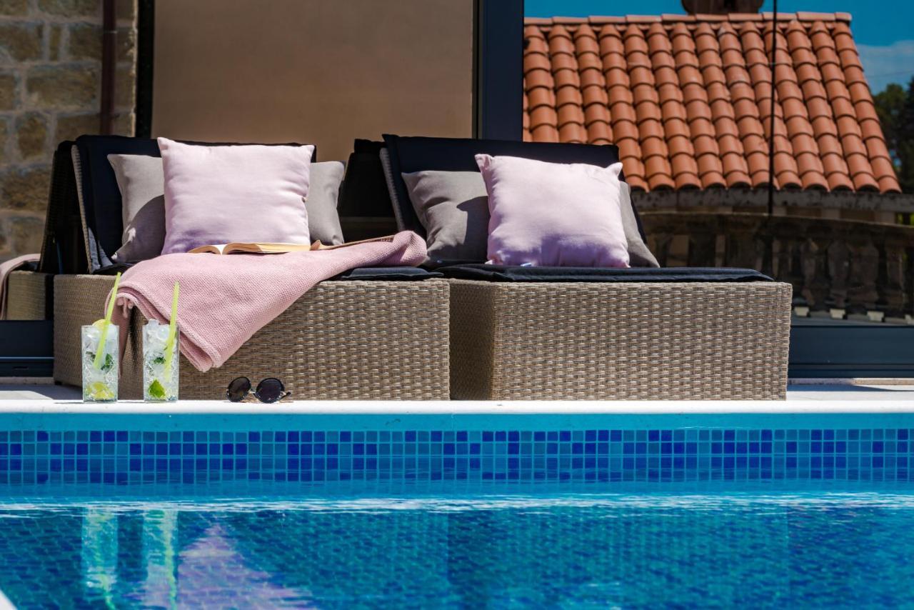 Luigi With A Pool